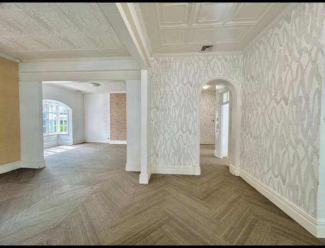 420M² OFFICE TO LET IN WINDERMERE